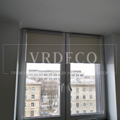 Рулонные шторы Мини Блэкаут в апарт-отель на Швецова фото 5